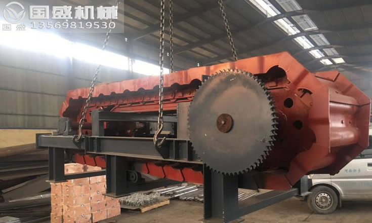 新鄉(xiāng)鱗板輸送機