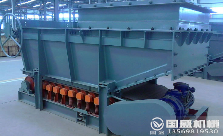 重型皮帶封閉給料機(jī) 重型皮帶封閉給料機(jī)