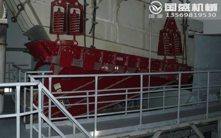 振動(dòng)給料機(jī)結(jié)構(gòu) 振動(dòng)給料機(jī)結(jié)構(gòu)